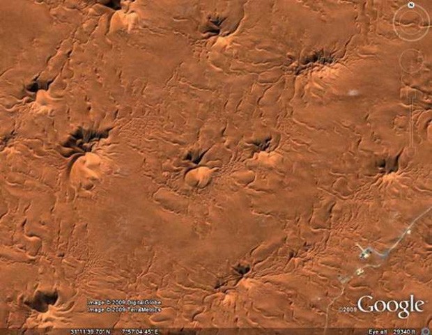Bề mặt sao Hỏa chăng?