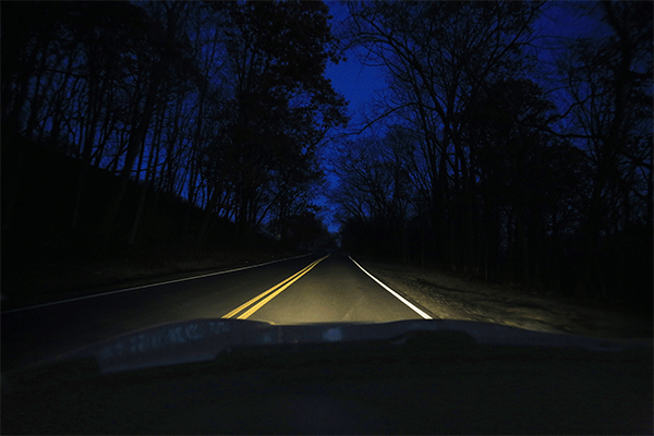 Bí kíp lái xe vào trời tối khi “không một ánh đèn” tài xế nên biết