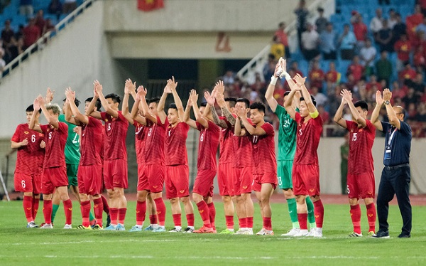 Hành trình thay đổi bóng đá Việt Nam