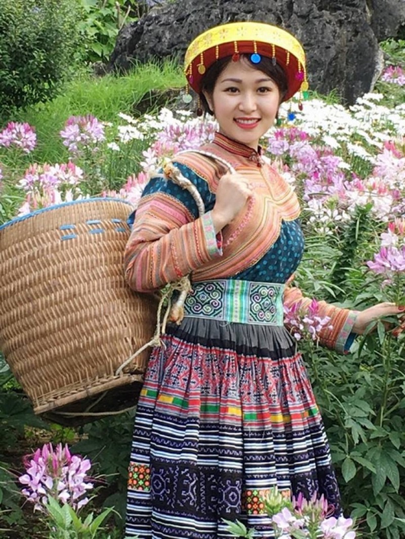 Trang phục của dân tộc H’Mông