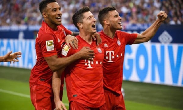 Lật ngược tình thế Lewandowski dành thắng lợi cho Bayern Munich