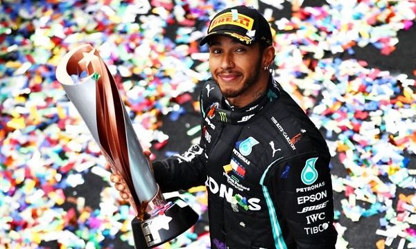 Lewis Hamilton dành giải vô địch lần thứ 7 trong sự nghiệp của mình